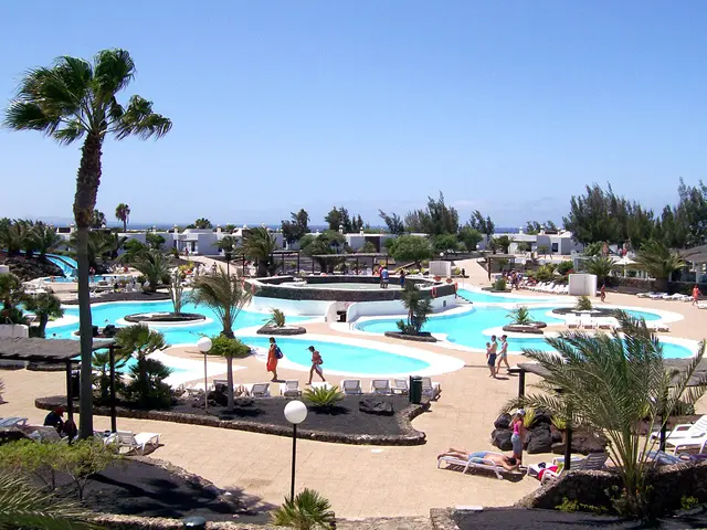 Summertime resort fee abolishment at yet another Las Vegas Strip hotel