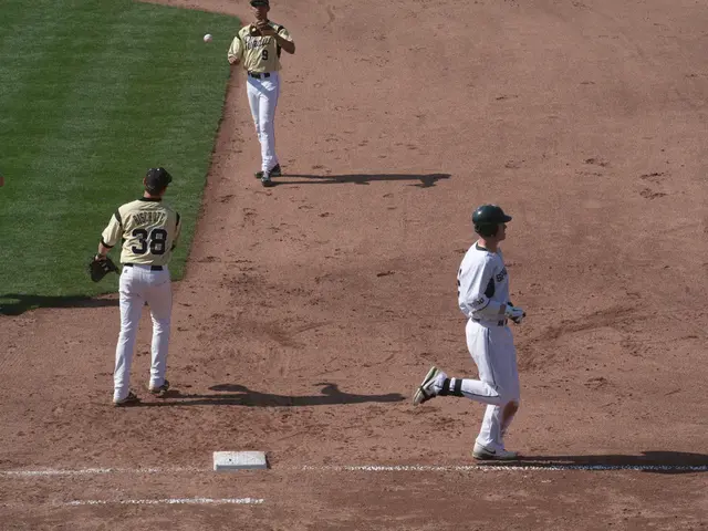 In the CPL 2025 tournament, the Trinbago Knight Riders outperformed the Guyana Amazon Warriors,...